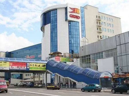 On Tsnyanskaya Апартаменты *